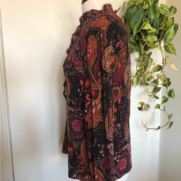 NWT ZARA RED PINK black Blouse RUFFLES PAISLEY PRINT SIZE M LONG SLEEVES modest - Picture 3 of 7